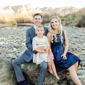 Meet your Posher, Elizabeth